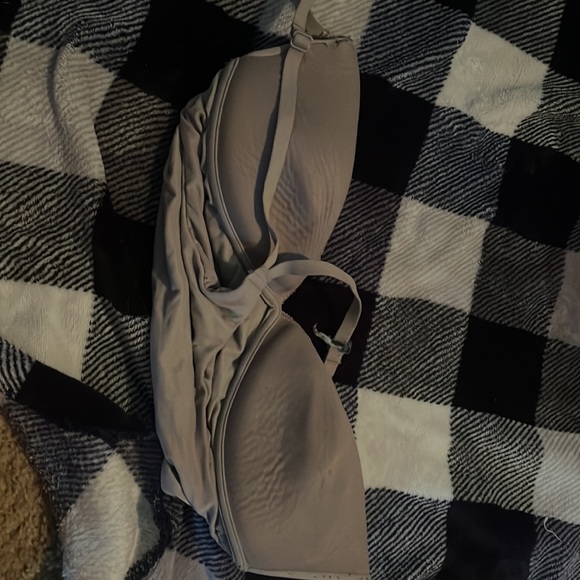 grey bra - Picture 2 of 2
